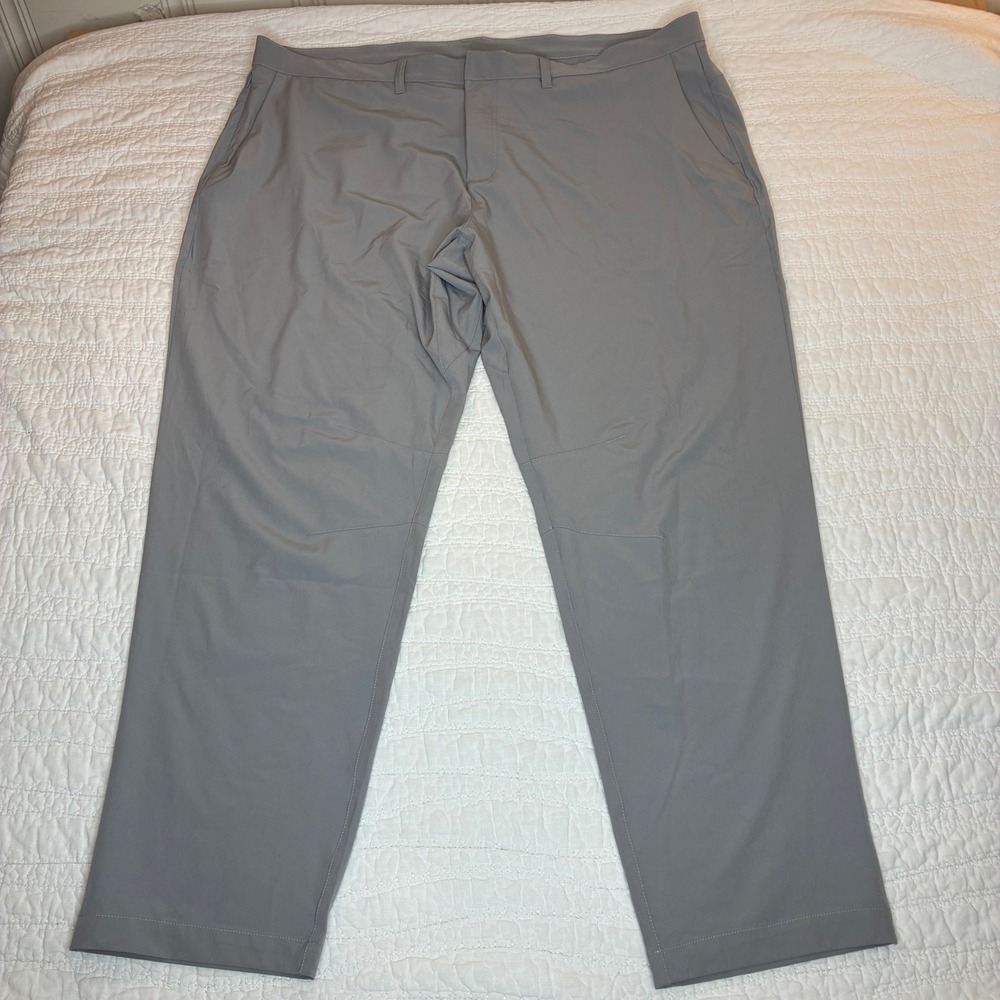 NEW Fabletics Mens The Only Pant Grey 4-Way Stretch Water Resis 44x32 Athleisure